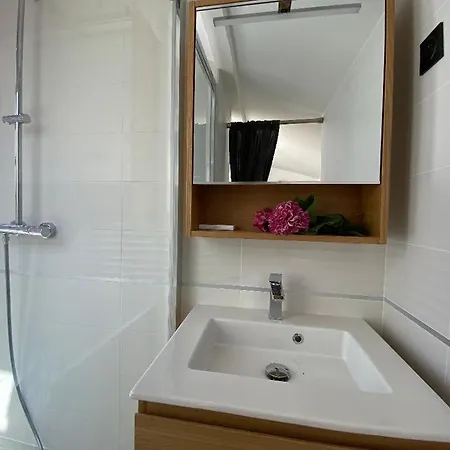 Sunsete T3 Duplex Centre Avec Terrasse Et Balcon Apartman *
